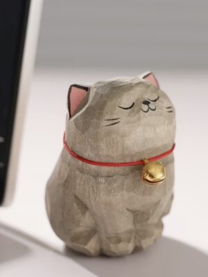 Wooden British Shorthair Cat Figurine